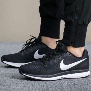 Nike Men's Air Zoom Pegasus 34 Running